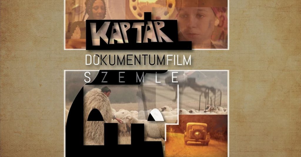 Filmvetítés a Kaptár Dokumentumfilm Szemle anyagából