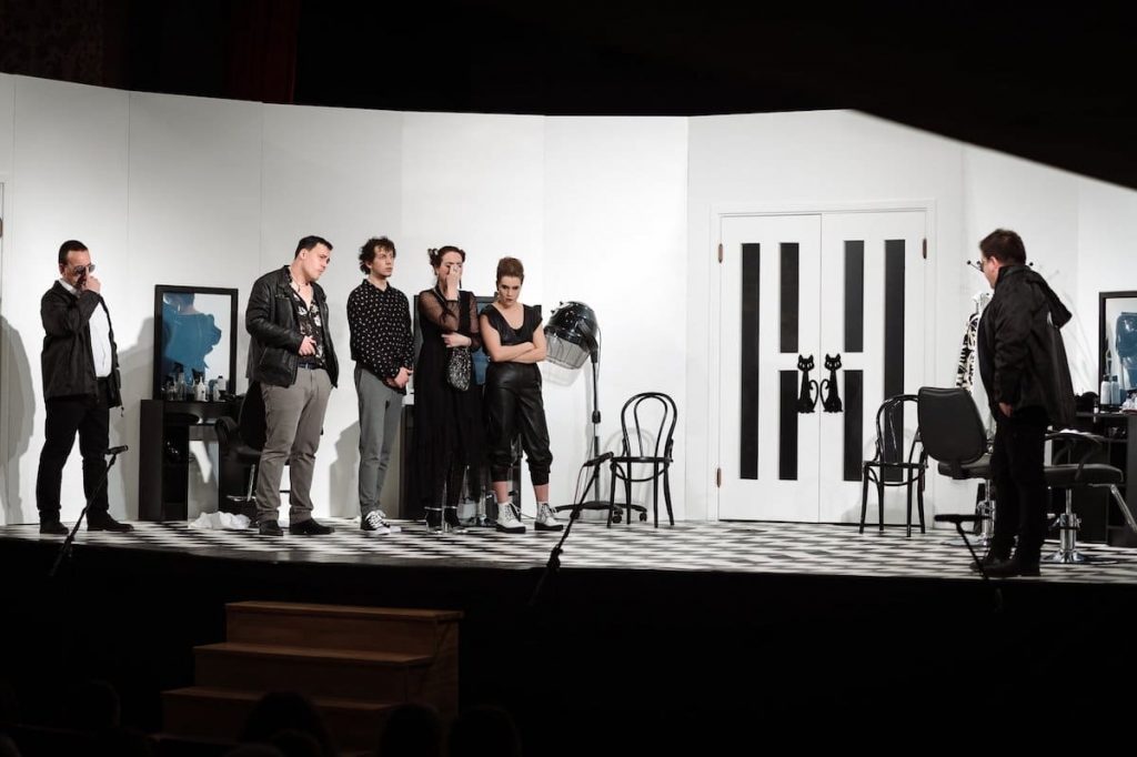 Paul Pörtner- Hajmeresztő - Február 11.