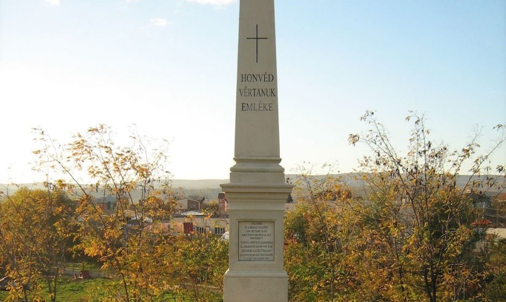 Koszorúzás a Honvéd Vértanúk Emlékművénél - Szamosfalva - Március 15.